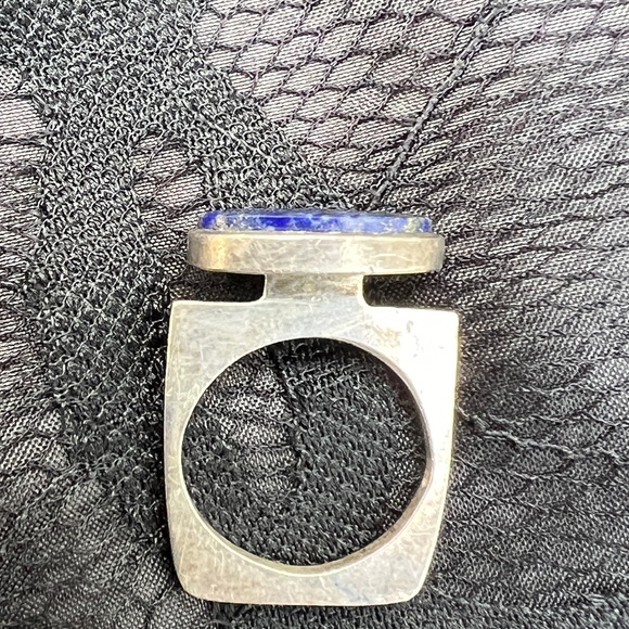 STERLING SILVER LAPIS LAZULI RING SIZE 5 1/2 - Picture 3 of 4